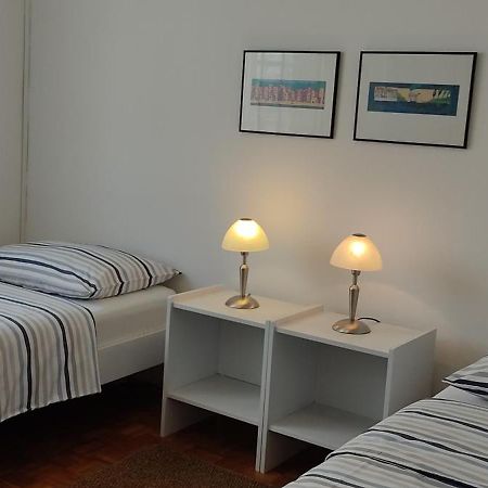 Amazing Seaview Apartment With A Balcony Near The Beach - Kneza Trpimira I Zadar Ngoại thất bức ảnh