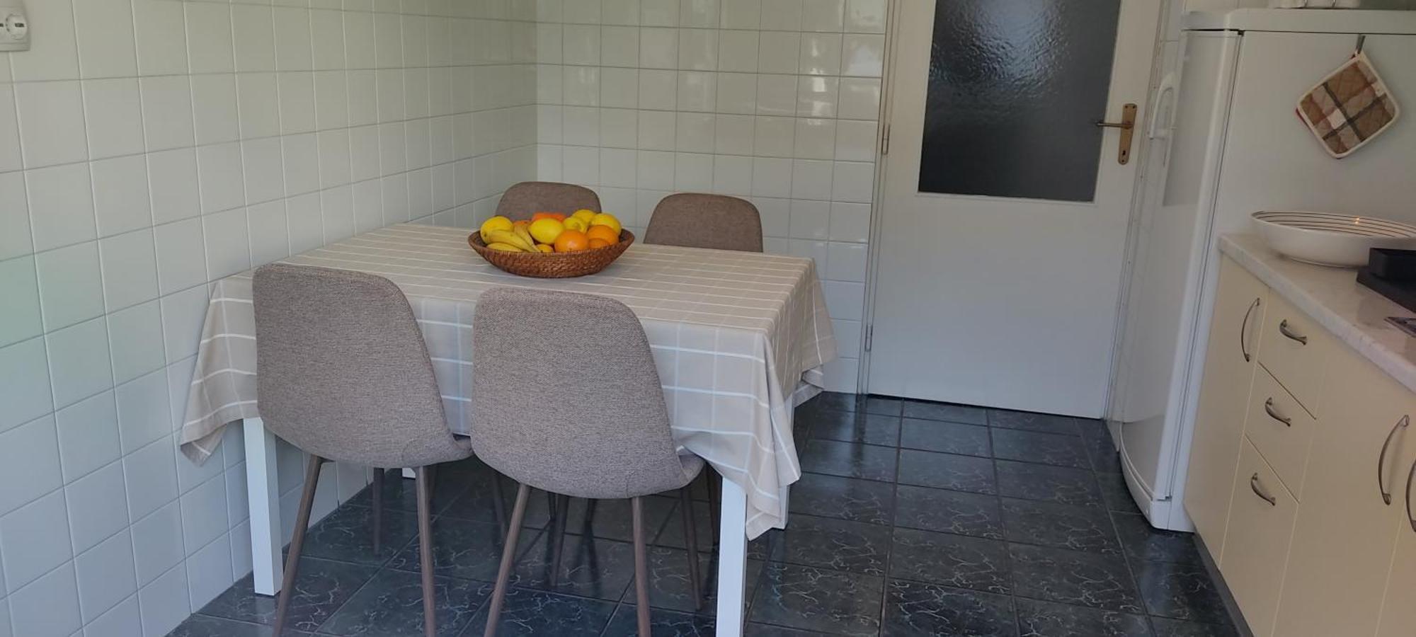 Amazing Seaview Apartment With A Balcony Near The Beach - Kneza Trpimira I Zadar Ngoại thất bức ảnh